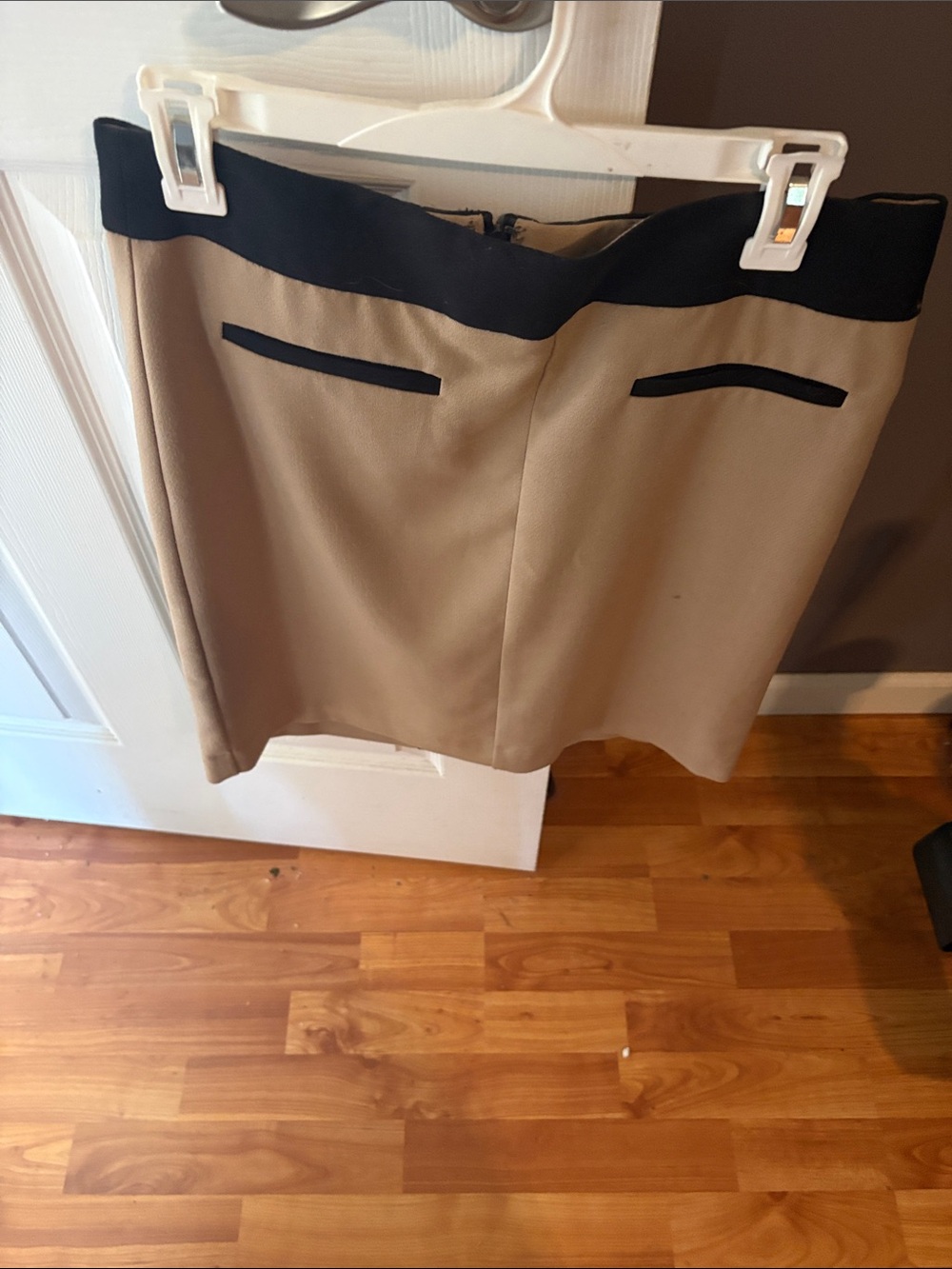Worthington Two-Tone Tan Pencil Skirt with Black Trim
